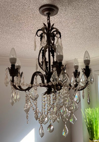 Stunning antique style candlestick dimmable Chandelier.