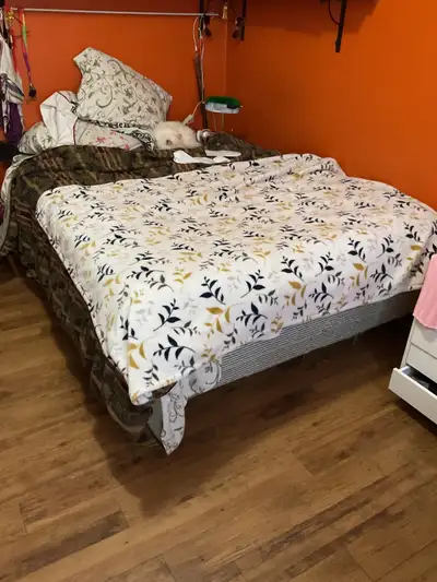 Location: Vancouver Midtown, Mount Pleasant neighborhood. Master bedroom. A Queen sized bed. Steps t...