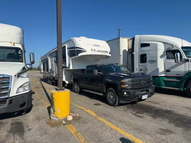 Towing/ hauling 597331814458347525