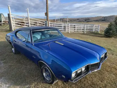 Restored Cutlass Supreme-Mint! New interior includes seats, carpets, headliner, Paint excellent with...