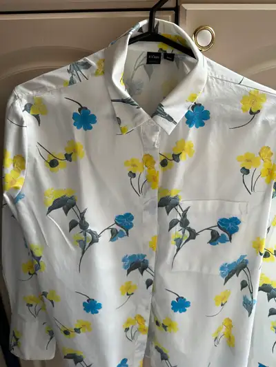 Icone from Simons cotton shirt, View more