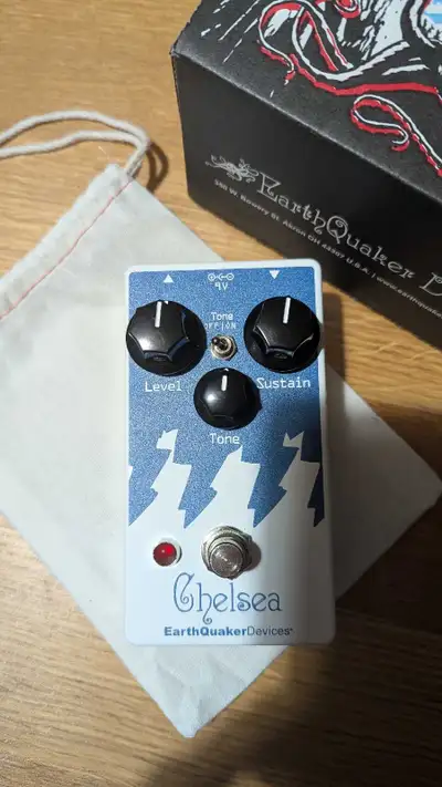 Earthquaker Devices Chelsea Fuzz, View more