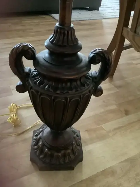 Appliqués murales  (2) verre givré in Indoor Lighting & Fans in Québec City - Image 5