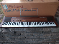 Vintage Roland HP 70 electronic piano 1981.