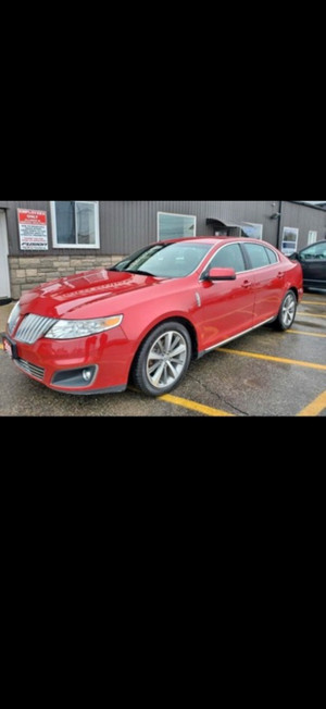 2010 Lincoln MKS