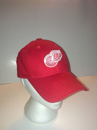 Detroit Red Wings NHL Reebok Cap M/L