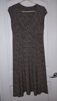Fun, Stylish Casual Dress---M/L - Yorkton, SK