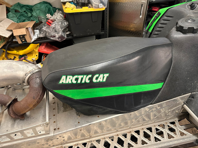 2010 Arctic Cat M8 Part Out 153 in Snowmobiles Parts, Trailers & Accessories in Strathcona County - Image 3