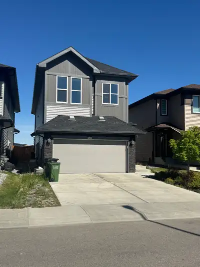 Executive Detached Home for Rent – Secord, West Edmonton Available August 1, 2026 Beautiful, well-ma...