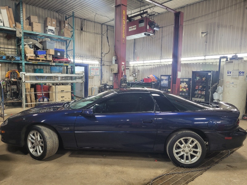 2000 camaro ss Classic Cars Ottawa Kijiji