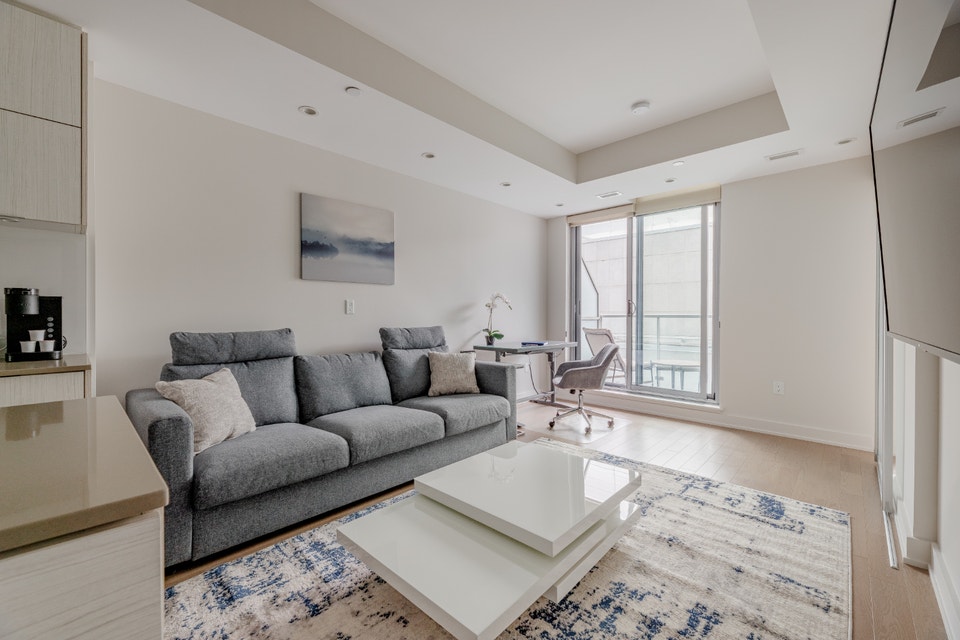 New fully furnished 1-Bedroom Suite at the Luxury “reResidences” 3