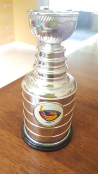 1994 COLLECTIBLE PLASTIC MINI STANLEY CUP ( from Labatts Beer