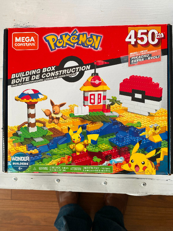 MEGA Pokémon Building Box 450 pcs in Toys & Games in City of Halifax