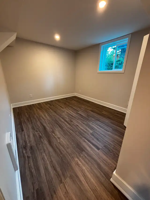 Newly Renovated 1-Bedroom Apartment for Rent (Central City East)63654769383425123