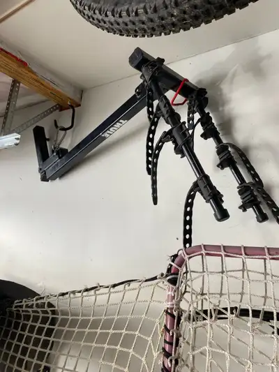 4 bike rack, 2” receiver Pick up in Tuscany