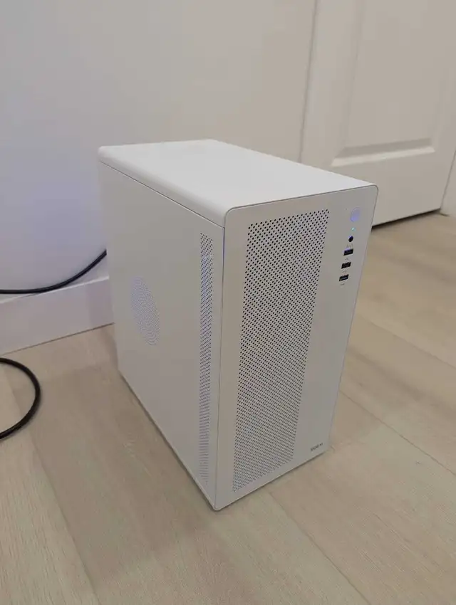 new built 8th gen gaming pc  in Desktop Computers in St. Albert - Image 5