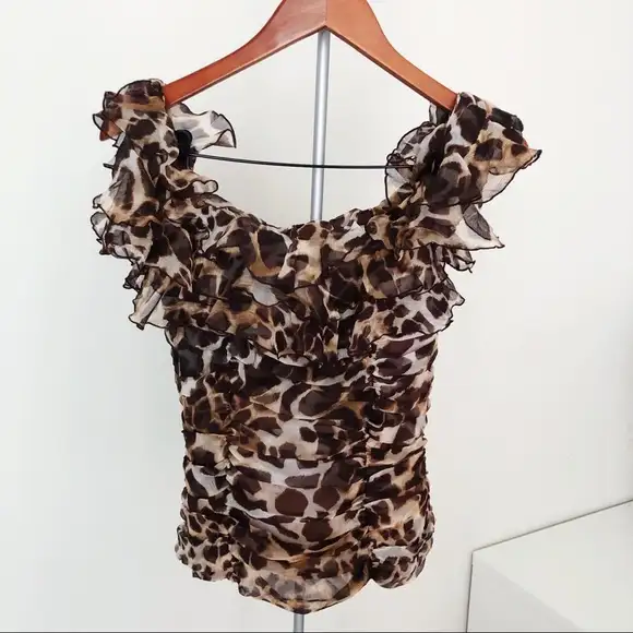 NEW - JS Collections - (Size 6) Women's Sleeveless Ruched Blouse