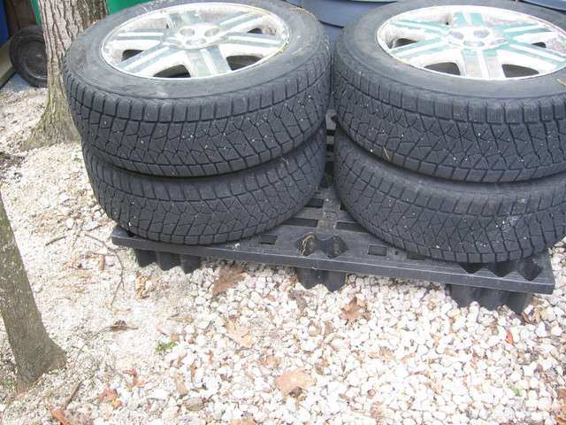 Snow Tires in Tires & Rims in Barrie