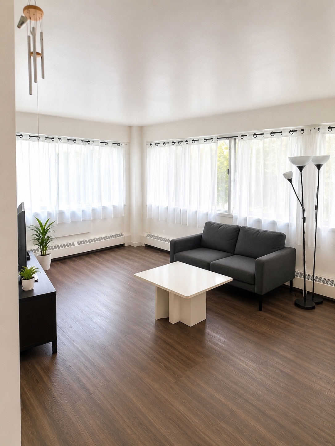 1BR Côte-des-Neiges $1,349 - Heat Included - 50% Off — photo 2