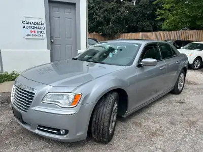 Please note that we are operating by appointments only ! -3.6L V6 engine. -Leather seats , -Backup c...
