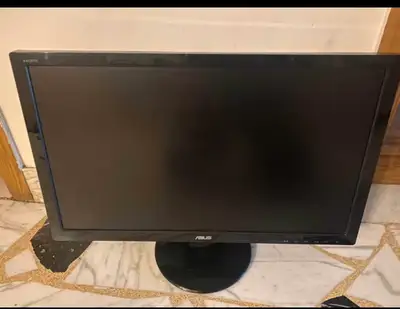 Moniteur ASUS, fonctionne très bien est bon achat pour personne qui veulent du gaming ou du travaill...