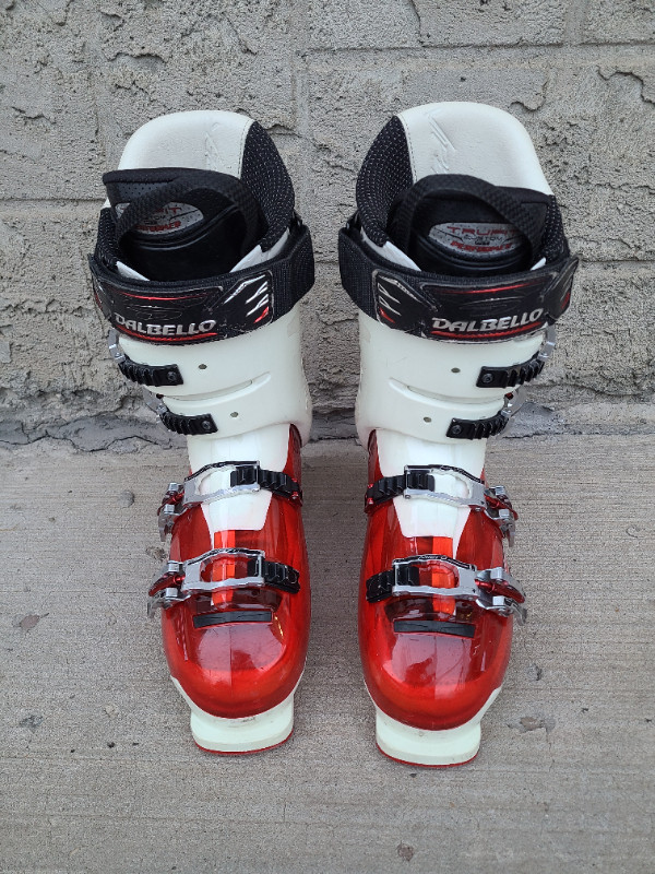 Dalbello ski boots 29.5 Shoe size 11 men in Ski in Edmonton - Image 4