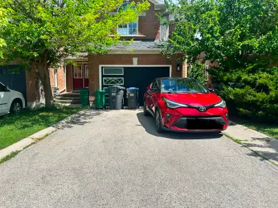 Welcome to this spacious home located in one of Brampton's most desirable family-friendly neighbourh...