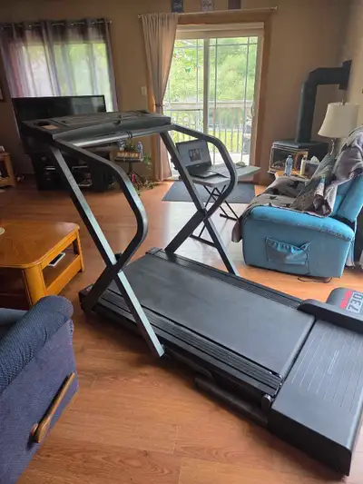 Pro form 730 treadmill . Pick up only