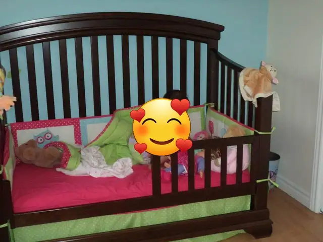 Bassinette 4 en 1 et commode in Beds & Mattresses in Trois-Rivières - Image 5