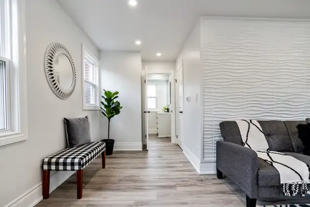 RENOVATIONS RENOVATIONS. QUALITY SPEED GREAT PRICING.62863719098370123