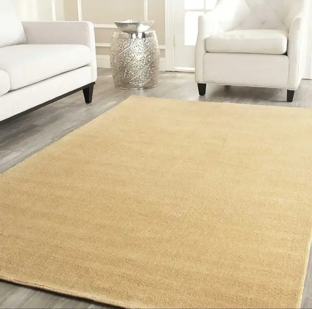  SAFAVIEH Himalaya Collection Area Rug – 5' x 8' Beige Wool Rug in Rugs, Carpets & Runners in Ottawa - Image 3