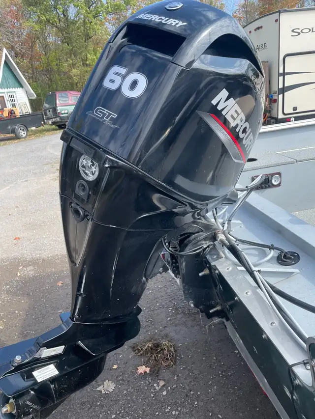 boat and trailer in Boat Parts, Trailers & Accessories in Kingston - Image 6