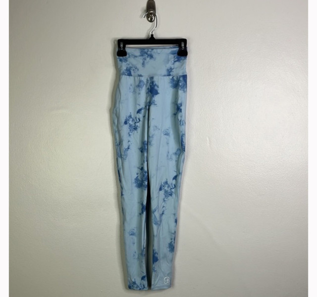 Bombshell Sportswear Sexy Back Tie Dye Leggings Blue XS in Women's - Bottoms in Kitchener / Waterloo - Image 4