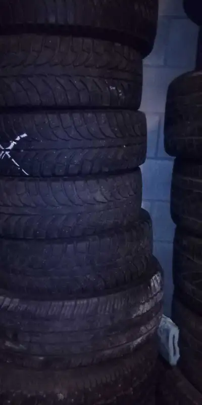 195 65 15 4 tire hiver Mike 438 346 2082