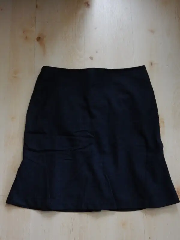 Jupes femme différentes grandeurs in Women's - Dresses & Skirts in Drummondville - Image 2