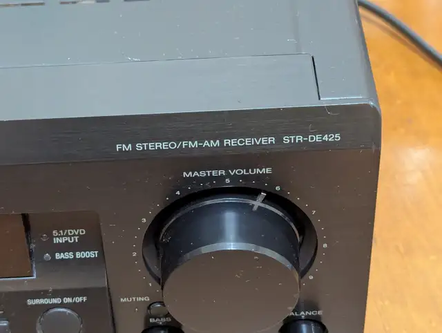 Amplifier House Stereo Receiver 1998 Sony STR-DE425  250 Watts in Stereo Systems & Home Theatre in Red Deer - Image 7