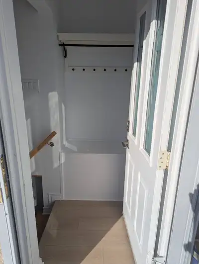 Howland Ave. 2 bedroom 1 bath for rent. Available now! $2,100/month. Beautifully updated Bright lowe...