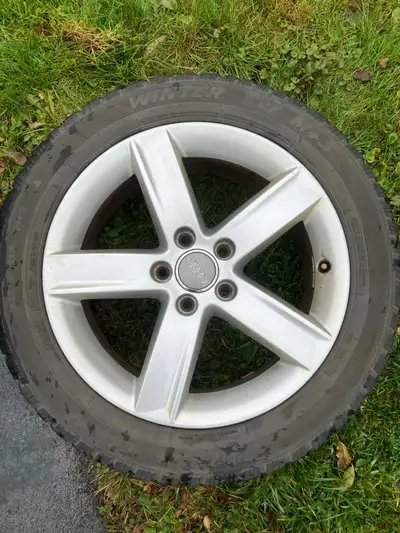 Set of 4 Audi wheels, good shape. 5x112 I had them on a golf sportwagen Tires are pretty much toast…...