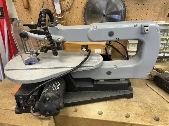 ROK 16” Variable Speed Scroll Saw64645240208769123