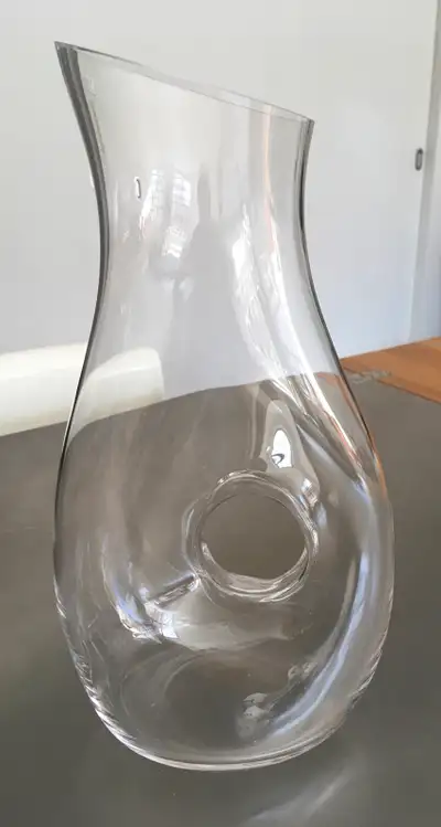 Pichet à eau ou jus / Water or juice pitcher, View more