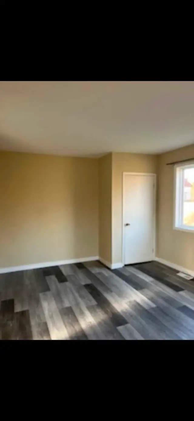 Private Room For Rent in Long Term Rentals in Truro - Image 5