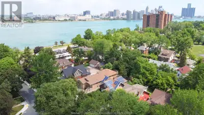 Student Housing - A nice suite by UW campus and Riverside park