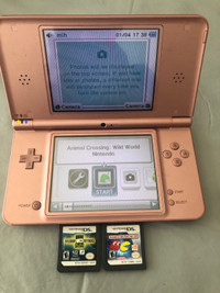 TRADE OR CASH Pink Nintendo dsi Xl with three games