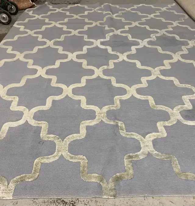 Tibet rug for sale in Rugs, Carpets & Runners in Markham / York Region - Image 3