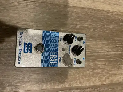 vapor trail delay pedal, View more