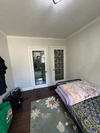 A very clean and bright room is ready for rent