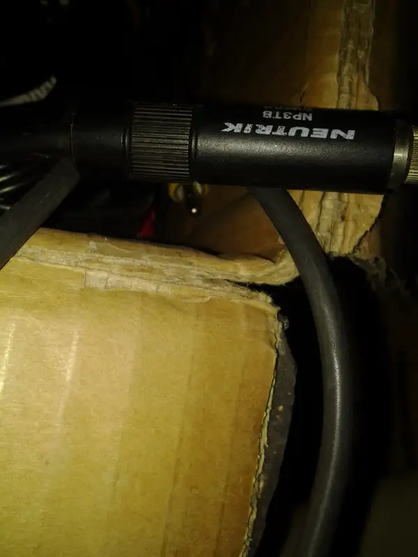 Neutrik audio cables xlr 1/4 inch 1/8 firewire 1/8 audio snake in Pro Audio & Recording Equipment in City of Montréal - Image 7