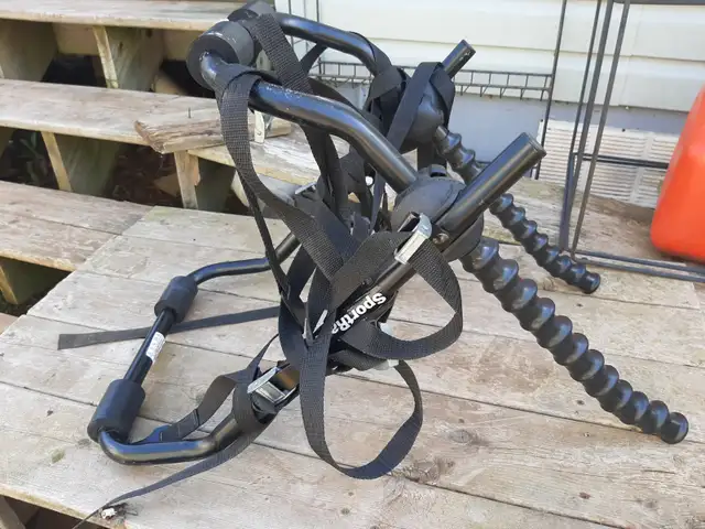 Bicycle  Vehicle Rack in Other in Charlottetown - Image 3
