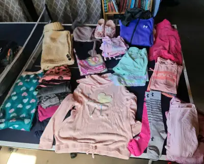 Girls clothes , View more