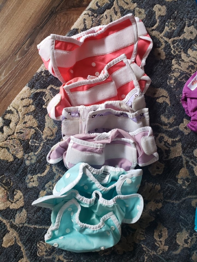 Lot of Reusable Cloth Diapers  dans Bain, table à langer  à Kitchener / Waterloo - Image 2